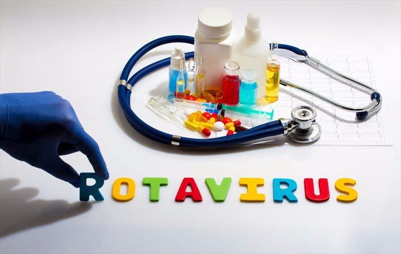 Causes, symptoms, treatment and vaccinating against rotavirus infections